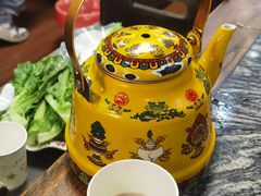 -乳仔牛牦牛汤锅 烤羊排(松潘古城店)