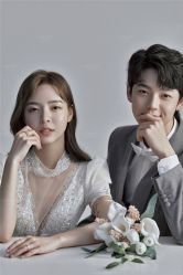 -易摄影婚纱摄影工作室