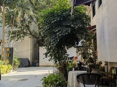 -默迹咖啡馆