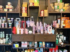 -星巴克(南宁民歌湖店)