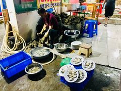 -花苑美食横琴生蚝火锅(拱北粤华路店)