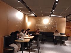 -麦当劳(中山公园龙之梦店)
