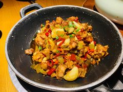 老坛酱椒炒鸡-吃饭皇帝大(合生汇店)