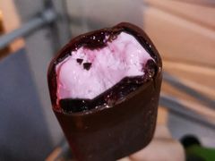 -全家便利店(长江南路站店)