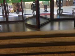 -绿岛汤泉韩式休闲会所