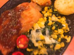 鸡翅配黑椒鸡排-萨莉亚意式餐厅(悦荟广场店)