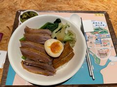 金奖卤鹅肉饭-陈鹏鹏潮汕菜(宝安机场T3航站楼店)