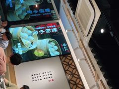 -馋三尺蟹粉小笼(人民广场店)