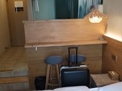 -闲隅江景艺术酒店(解放碑洪崖洞总店)
