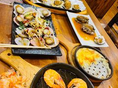 -老东镇啤酒屋海鲜加工·蒸汽海鲜·海鲜烧烤(台东店)