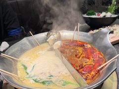 -湊湊火锅·茶憩(打浦桥日月光店)