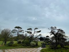 -上海滴水湖皇冠假日酒店