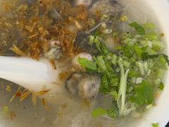 -建国蚵煎蚵面