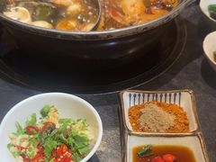 -匠牛亭·锅物烧肉放题自助(昆百大·泰业城店)