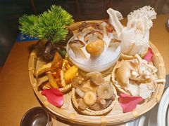 -菌彩云南野生菌火锅(万达广场店)