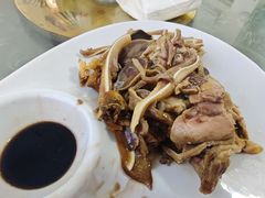 三河卤拼-涵家味土菜馆·徽州一绝臭鳜鱼(三河古镇店)
