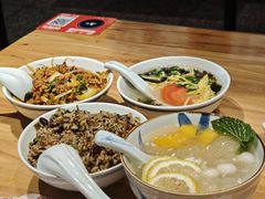 -怪噜范·老贵阳街头名小吃(汇金星力城店)