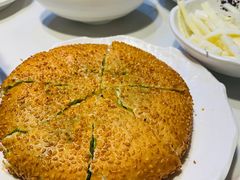 -德林酸菜鱼火锅(南丹店)