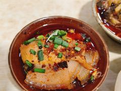 -董哥山城碗碗香(美专校街店)