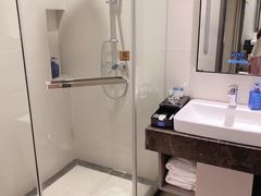 -汉庭优佳酒店(深圳宝安万达广场店)