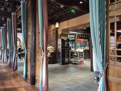 -建新园过桥米线(老街店)