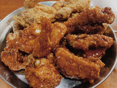 -BHC炸鸡(明洞总店)