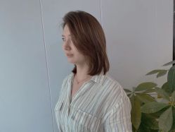 -Coo Hair salon