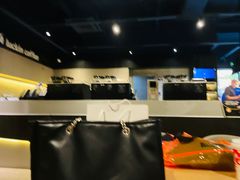 -瑞幸咖啡(新世界中心店)