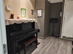 -海音琴行雅马哈钢琴·海伦·施特劳斯(金沙店)