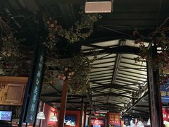 -新白鹿餐厅(滨江银泰店)