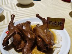驰名石岐乳鸽-石岐佬中山菜馆(张溪店)
