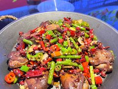 -川流不息·地道川菜·小龙虾(新松江路店)