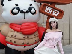 -王府井百货熙地港店