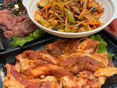 -韩风烤牛肉冷面店