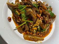 -费大厨辣椒炒肉(万家丽一店)