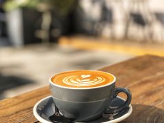 拿铁-RAC BAR(安福路店)