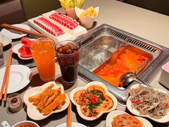 -海底捞火锅(珠影星光城夜宵主题店)