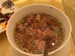 -山明水秀大饭店