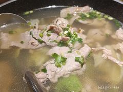 -全牛匠·乐山跷脚牛肉(新中关店)