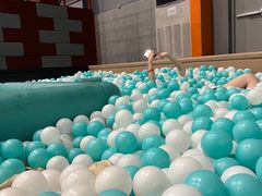 -极限PLAY运动娱乐新世界·团建派对潮玩休闲馆·室内蹦极高空游乐园
