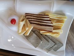 -小天鹅火锅·一线江景洪鼎旗舰店(洪崖洞店)