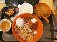 -食其家·牛丼咖喱(宜山路贝岭店)