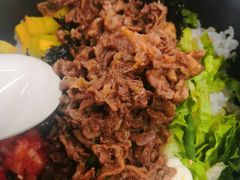 烤牛肉拌饭-北大家园食堂