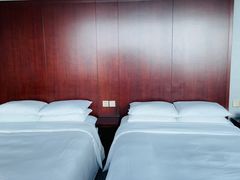 -上海龙之梦万丽酒店