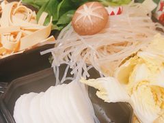 -一席地·本地鸡窝·杭帮鸡火锅(萧山银隆百货店)