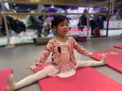 -炫艺舞蹈培训中心(枫尚奥特莱斯店)