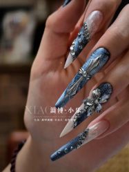 -小乐化妆美甲半永久培训学校