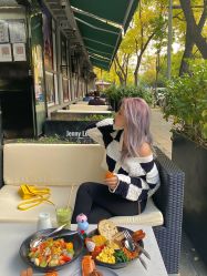 -变画·发型STUDIO