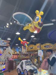 -卡通尼乐园(五彩世界店)