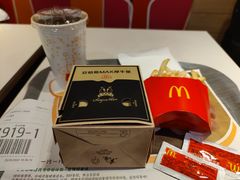 -麦当劳(北沙滩店)